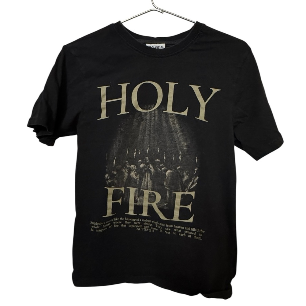 Agape Holy Fire Bible Acts 2:2-3 Black Graphic Men’s S T-Shirt